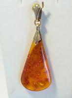 HANGER  ca 5 cm,  American Doublee met Barnsteen/Amber, Gebruikt, Ophalen of Verzenden, Steen of Mineraal, Met edelsteen