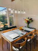Scandinavische eettafel met 6 stoelen in goede staat, Huis en Inrichting, Ophalen, 50 tot 100 cm, Zo goed als nieuw, Vijf personen of meer