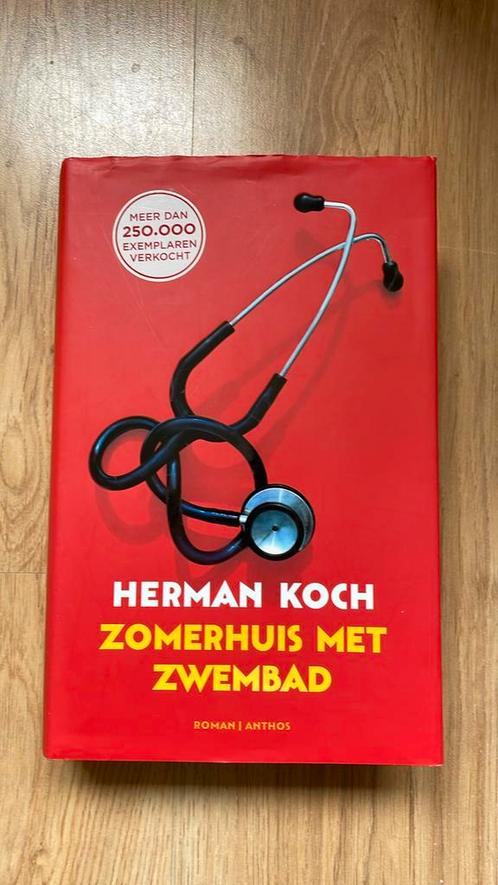 Herman Koch - Zomerhuis met zwembad, Boeken, Literatuur, Zo goed als nieuw, Nederland, Ophalen of Verzenden