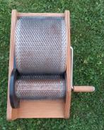 Louët Kaardemolen en spinnewiel S10 met wolhaspel, Ophalen of Verzenden, Zo goed als nieuw, Spinnewiel