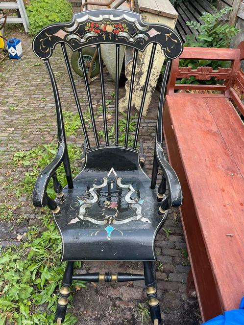 Schommelstoel uit Zweden, Antiek en Kunst, Antiek | Meubels | Stoelen en Banken, Ophalen