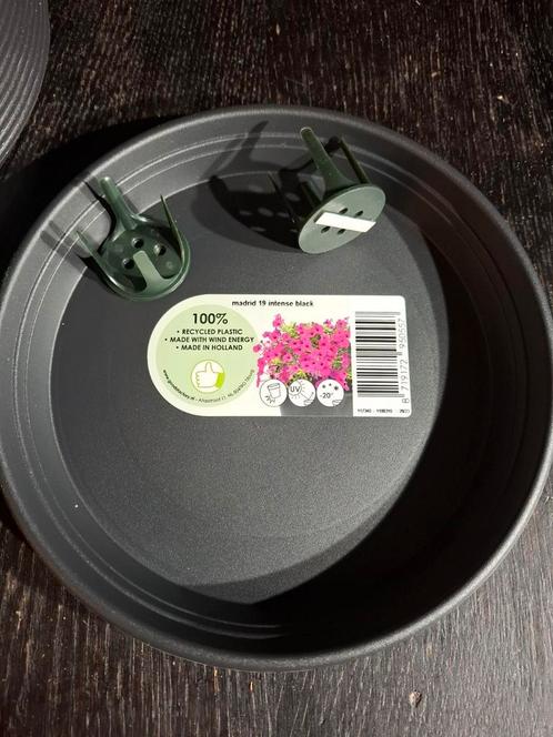 60 x plantenschaaltje met oase stekers, ø18 cm, partij, Hobby en Vrije tijd, Overige Hobby en Vrije tijd, Nieuw, Ophalen of Verzenden