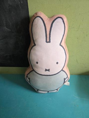 nijntje Knuffel - Konijn beschikbaar voor biedingen