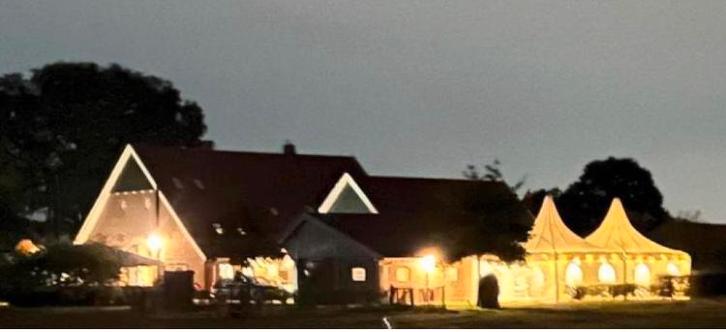 Te huur Pagodetenten, Hobby en Vrije tijd, Feestartikelen | Verhuur, Zo goed als nieuw, Ophalen of Verzenden