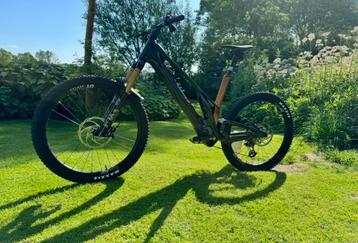 Unno Mith Factory S3  beschikbaar voor biedingen