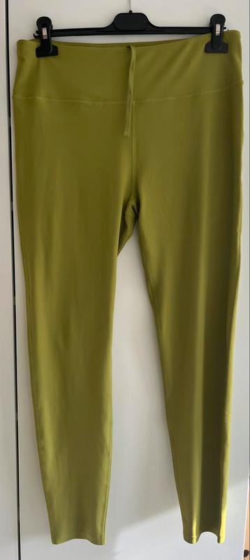 Hema sportlegging maat L, grasgroen  beschikbaar voor biedingen