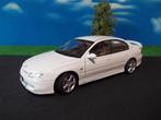 1/18 Holden HSV Commodore VT2 Clubsport R8 Opel Omega, Hobby en Vrije tijd, Modelauto's | 1:18, Ophalen of Verzenden, Nieuw, Autoart