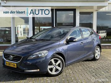 Volvo V40 1.6 D2 Momentum / Navi / Cruise / Trekhaak beschikbaar voor biedingen