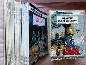 Blauwbloezen diverse titels beschikbaar voor biedingen