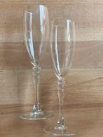 2 mooie sierlijke champagne glazen, Verzenden, Zo goed als nieuw, Overige typen