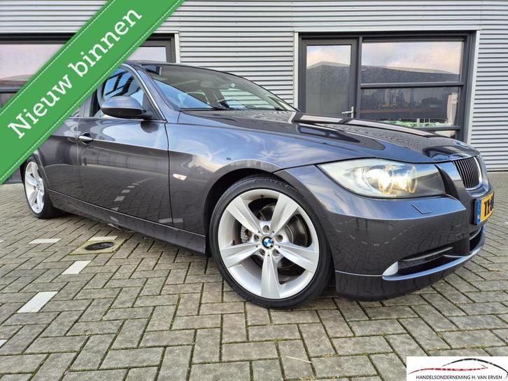 BMW 3-serie Touring 325i Executive PANORAMADAK XENON 18" PDC, Auto's, BMW, Bedrijf, Te koop, 3-Serie, ABS, Airbags, Airconditioning
