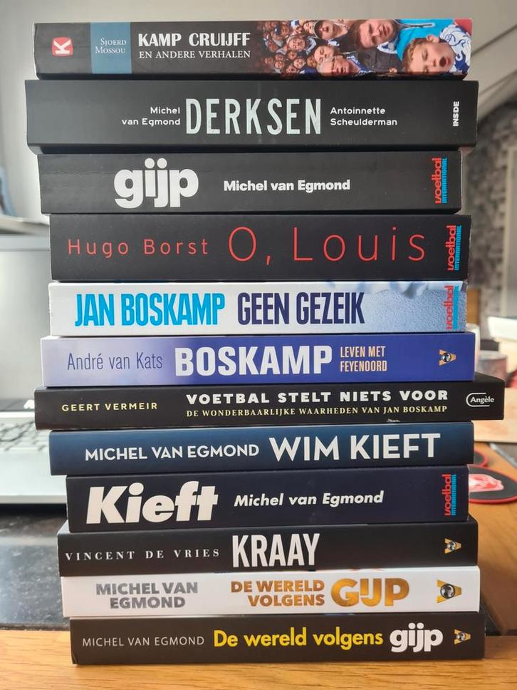 Voetbalboeken Collectie - Diverse Auteurs, Boeken, Sportboeken, Zo goed als nieuw, Balsport, Ophalen of Verzenden