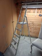 Gebruikte Trap - Ideaal voor klussen!, Doe-het-zelf en Verbouw, Ladders en Trappen, Ophalen, Gebruikt, Trap, Opvouwbaar of Inschuifbaar