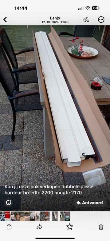 Diverse horren en  windvaan en binnen gordijn beschikbaar voor biedingen