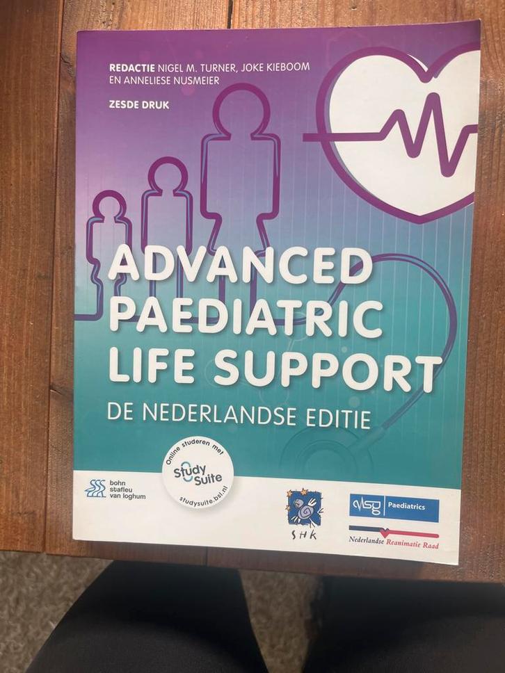 Advanced Paediatric Life Support - Nederlandse Editie, Boeken, Studieboeken en Cursussen, Zo goed als nieuw, HBO, Alpha, Ophalen of Verzenden