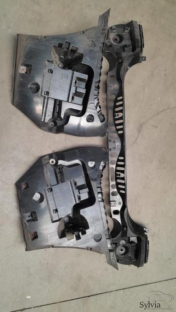 Achterbumper montageplaat set BMW 5 serie F10.51127184766 71 beschikbaar voor biedingen