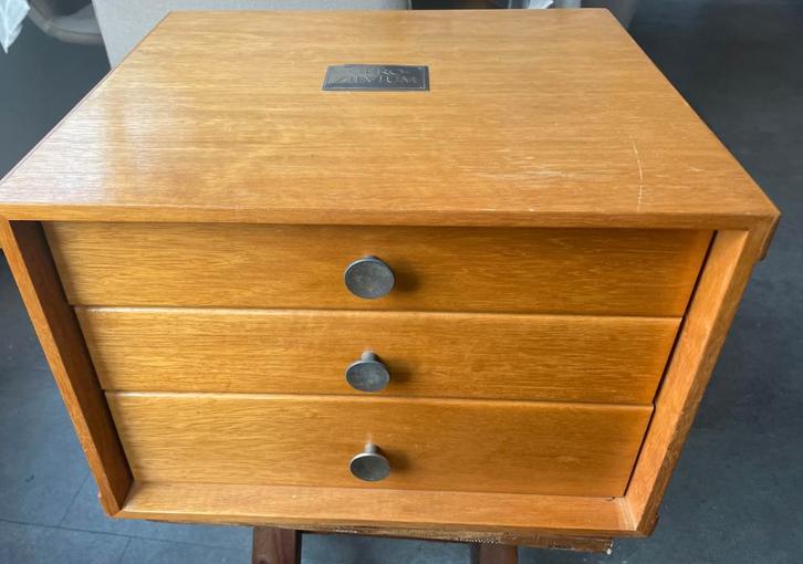 Gero Zilvium, Ladenkist met Gero Zilvium Bestek, Antiek en Kunst, Antiek | Bestek, Ophalen of Verzenden