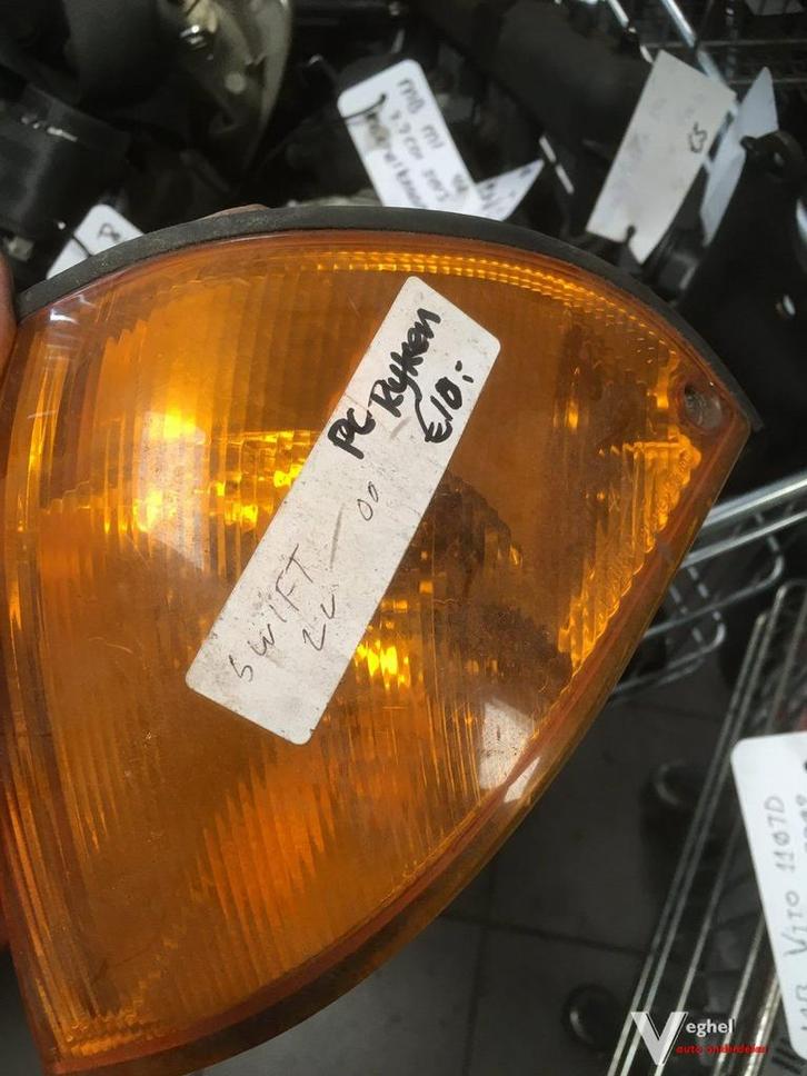 Suzuki swift knipperlicht links voor 2000, Auto-onderdelen, Verlichting, Gebruikt, Ophalen of Verzenden