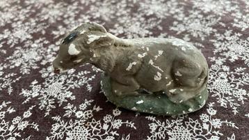 Oude ezel kerstal beschikbaar voor biedingen