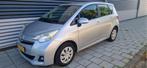 Toyota Verso-S 1.3 VVT-i Aspiration Climatronic trekhaak cam, Auto's, Voorwielaandrijving, Euro 5, 101 pk, Gebruikt