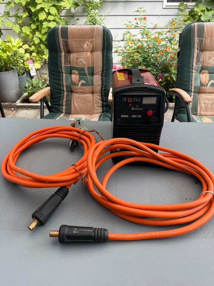 EBURON MMA-160 DC lasapparaat met kabels, Doe-het-zelf en Verbouw, Gereedschap | Lasapparaten, Zo goed als nieuw, 150 tot 250 ampère