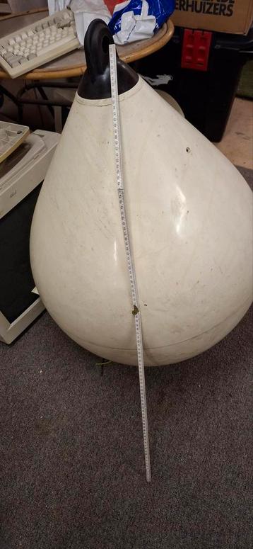 2 Nieuwe Fenders - 75cm x 55cm - Scheepvaart beschikbaar voor biedingen