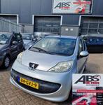 Peugeot 107 1.0-12V XS AIRCO APK SEPT 2026, Voorwielaandrijving, Gebruikt, Metallic lak, 4 stoelen