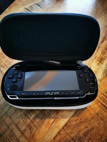 Playstation Portable 2004 Slim & Lite Zwart beschikbaar voor biedingen