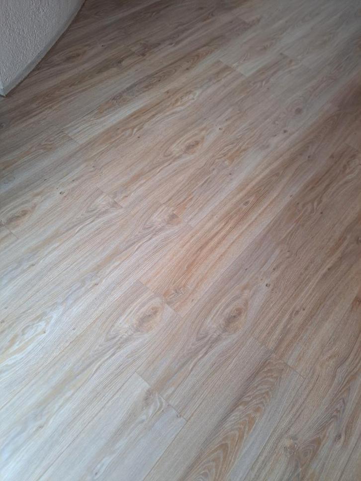 Stroken vinyl vloer, Huis en Inrichting, Stoffering | Vloerbedekking, Zo goed als nieuw, Vinyl, Beige, 50 tot 75 m², Ophalen