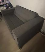 Gratis grijze tweezits bank, Huis en Inrichting, Banken | Bankstellen, Ophalen, Gebruikt, 150 tot 200 cm, Tweepersoons