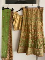 Driestuks Pak met Gouden en Groene Borduursels**, Ophalen of Verzenden, Nieuw, Groen, Overige typen