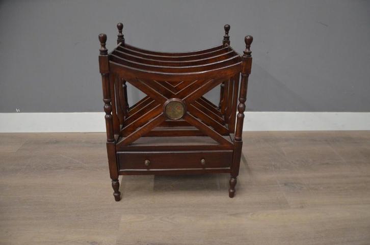 Klassieke Engelse Canterbury (Tijdschriftenbak), Antiek en Kunst, Antiek | Kantoor en Zakelijk, Ophalen of Verzenden