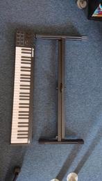 ALESIS V61+ Keyboard Stand, Muziek en Instrumenten, Keyboards, Ophalen, Zo goed als nieuw, Overige merken