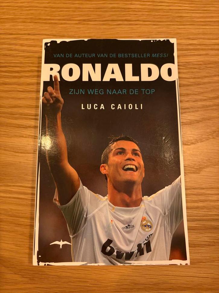 Ronaldo - Zijn Weg Naar de Top, Boeken, Biografieën, Gelezen, Sport, Ophalen of Verzenden