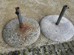 2x identieke grijs ronde cementen  parasolvoet., Ophalen, Gebruikt, Minder dan 1 meter, Parasolvoet