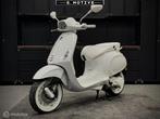 Vespa Sprint All White / Justin Bieber Nieuw! 0KM Brom 45km, Fietsen en Brommers, Scooters | Vespa, Gebruikt, Overige modellen