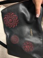 Desigual tas - Gebruikt, Sieraden, Tassen en Uiterlijk, Tassen | Damestassen, Ophalen of Verzenden, Gebruikt, Zwart, Handtas
