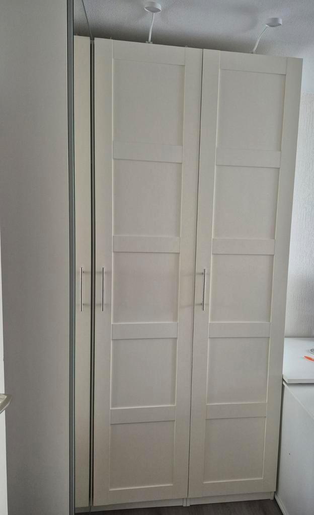 Witte ( hoek)kledingkast met ( spiegel) deuren en lades, Huis en Inrichting, Kasten | Kledingkasten, Zo goed als nieuw, 200 cm of meer