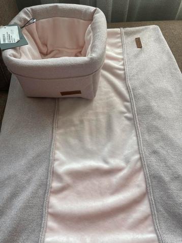 Aankleedkussen hoes Baby’s Only sparkling rose + mandje beschikbaar voor biedingen