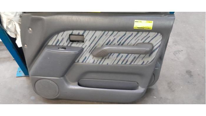 Portierbekleding 2Deurs rechts van een Toyota Landcruiser, Auto-onderdelen, Interieur en Bekleding, Toyota, Gebruikt, 3 maanden garantie