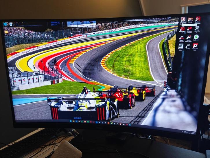 Iiyama G-Master GB3266QSU-B1 (32" QHD 144Hz) + monitorarm, Computers en Software, Monitoren, Zo goed als nieuw, 101 t/m 150 Hz