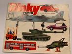 Dinky toys catalogus 1974, Hobby en Vrije tijd, Modelauto's | 1:43, Ophalen of Verzenden, Dinky Toys