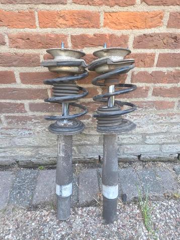 BMW E60 Schokdempers Voor - Set beschikbaar voor biedingen