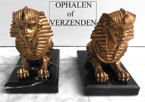 2 Egyptische  Bronzen Sfinx beelden  op zwart marmeren voet, Antiek en Kunst, Kunst | Beelden en Houtsnijwerken, Ophalen
