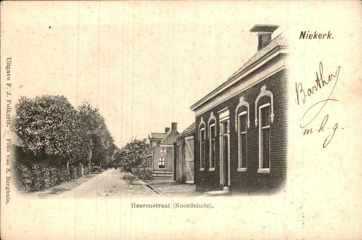 Niekerk - Heerenstraat (Noordeinde), Verzamelen, Ansichtkaarten | Nederland, Gelopen, Groningen, Voor 1920, Ophalen of Verzenden