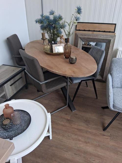 Outlet magazijn verkoop Pronto en Profijt Naaldwijk, Huis en Inrichting, Banken | Complete zithoeken, Nieuw, Ophalen