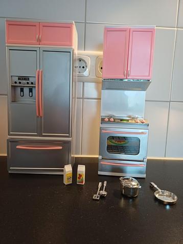 Speelgoed Keuken Set - Koelkast & Fornuis beschikbaar voor biedingen