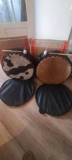 2x Dubbelzijdige Drums met Koeienhuid + Stok & Hoes, Ophalen of Verzenden, Zo goed als nieuw