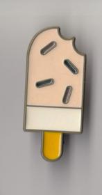 IJsje IJs IJsco pin, Gebruikt, Niet vindbaar, Niet vindbaar, Speldje of Pin