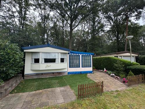 Atlas met wintervaste voortent op boscamping!, Caravans en Kamperen, Stacaravans, tot en met 4, Ophalen